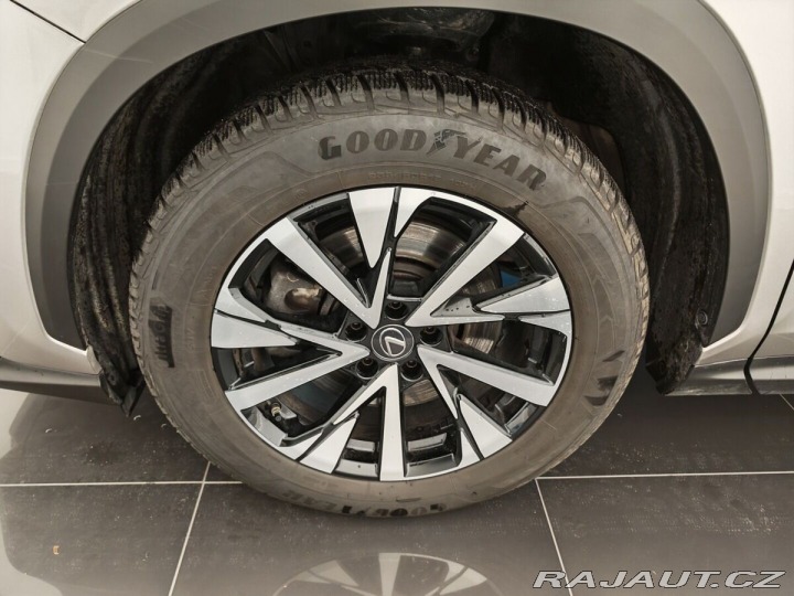 Lexus Ostatní modely NX 450h plus 450h+,Executive,4x4 2023