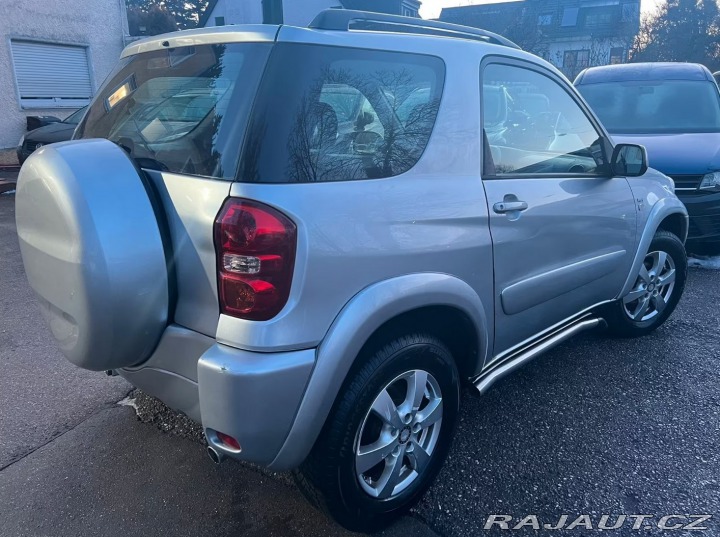 Toyota RAV4 2005