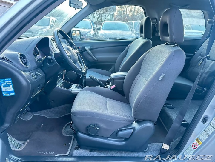Toyota RAV4 2005