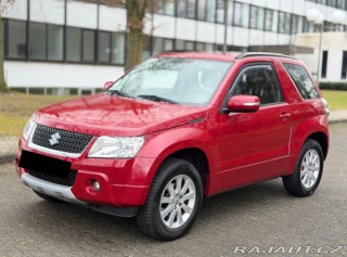 Suzuki Grand Vitara  2010