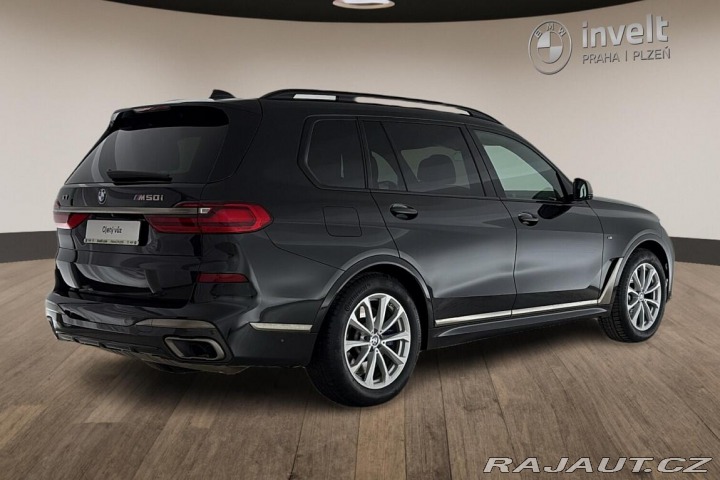 BMW X7 M50i 2021