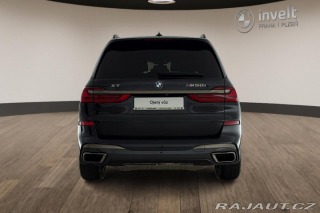 BMW X7 M50i 2021