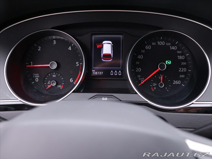 Volkswagen Passat 2,0 TDI 110kW DSG Navi DP 2022