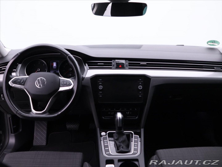 Volkswagen Passat 2,0 TDI 110kW DSG Navi DP 2022