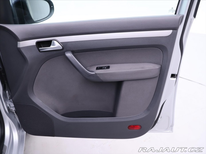Volkswagen Touran 1,6 TDI 77kW Match Tažné 2012