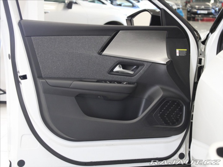 Citroën Ostatní modely C5 X 1,2 PT 96kW AT Feel 28tkm 2022