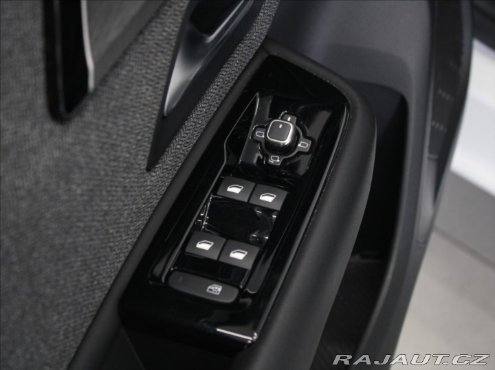 Citroën Ostatní modely C5 X 1,2 PT 96kW AT Feel 28tkm 2022