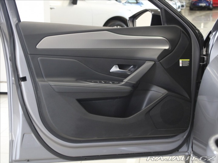 Peugeot 308 1,2 PT 96kW AT GT-line 20 2024