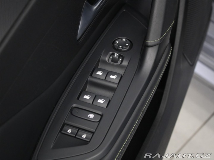 Peugeot 308 1,2 PT 96kW AT GT-line 20 2024