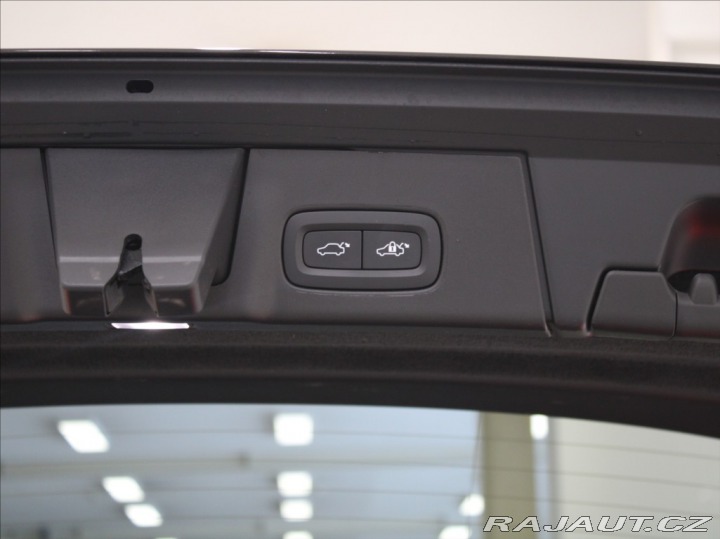 Volvo V90 2,0 T6 AWD PLUS Bright PA 2025