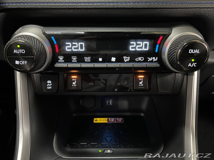 Toyota RAV4 2.5 HYBRID e-CVT 4WD SELE 2023