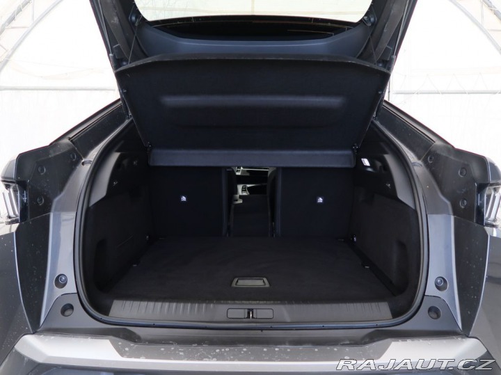 Peugeot 3008 1.2HYBRID,CZ,1Maj,ALLURE, 1800