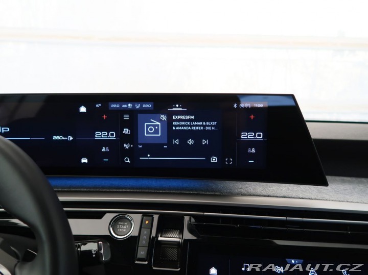 Peugeot 3008 1.2HYBRID,CZ,1Maj,ALLURE, 1800