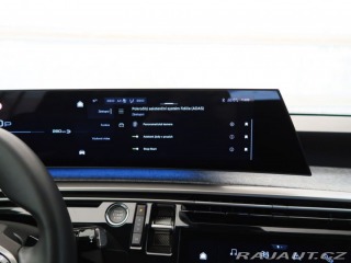 Peugeot 3008 1.2HYBRID,CZ,1Maj,ALLURE, 1800