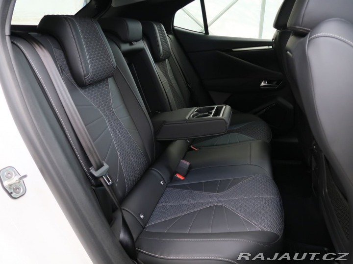 Ostatní značky Ostatní modely DS Automobiles DS4 1.2HYBRID,CZ,1Maj,PALLAS, 1800