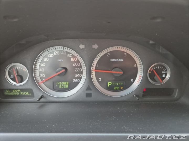 Volvo XC90 2,4 D5 AWD EXECUTIVE 2008