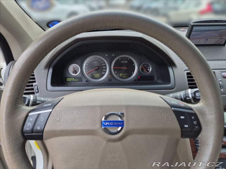 Volvo XC90 2,4 D5 AWD EXECUTIVE 2008