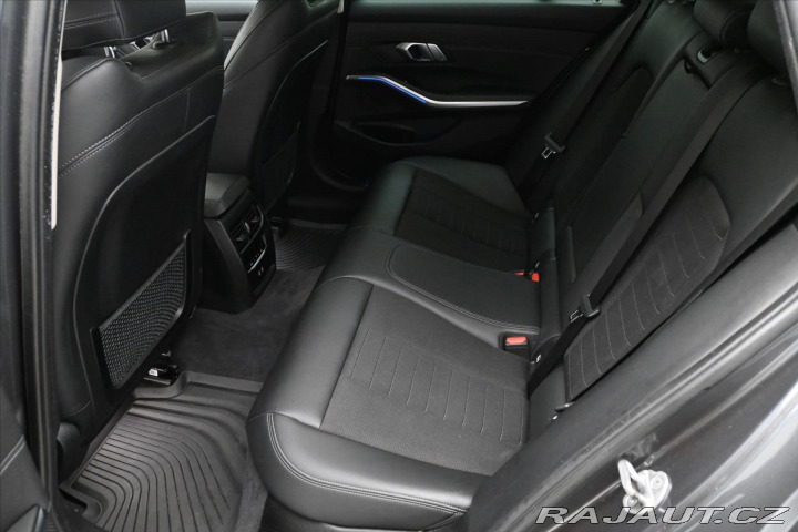 BMW 3 2,0 320d 140 kW Steptroni 2021
