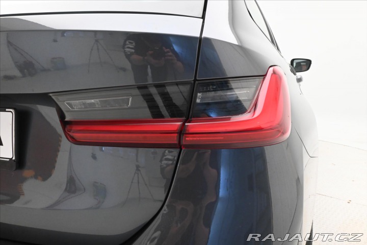 BMW 3 2,0 320d 140kW STEPTRONIC 2022