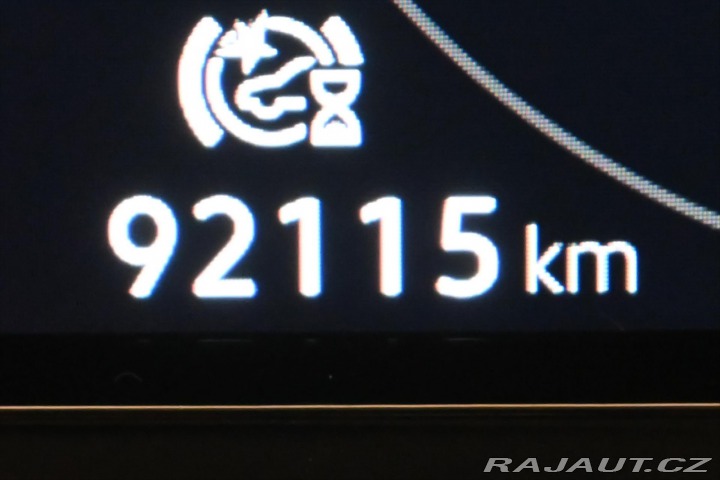 Volkswagen Golf 1,5 TSI 96 kW Life Busine 2024