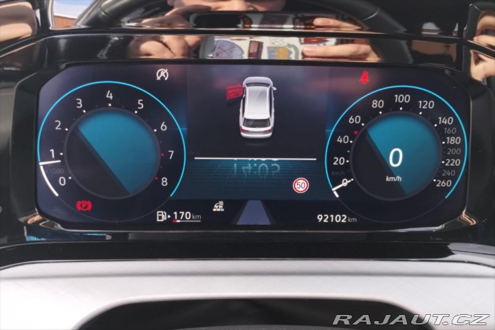 Volkswagen Golf 1,5 TSI 96 kW Life Busine 2024