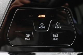 Volkswagen Golf 1,5 TSI 96 kW Life Busine 2024