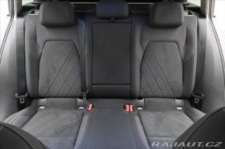 Volkswagen Golf 1,5 TSI 96 kW Life Busine 2024