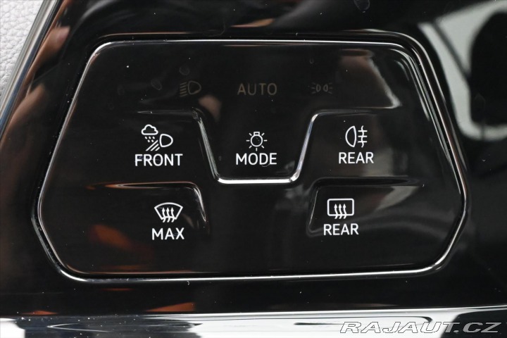 Volkswagen Golf 2,0 TDI 110KW DSG STYLE Z 2022