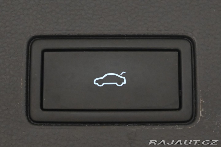 Volkswagen Golf 2,0 TDI 110KW DSG STYLE Z 2022