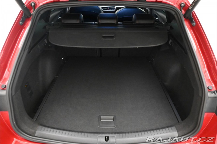 Seat Leon 2,0 TDI 110 KW DSG FR Zár 2022