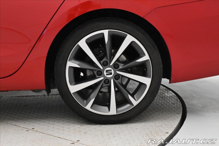 Seat Leon 2,0 TDI 110 KW DSG FR Zár 2022