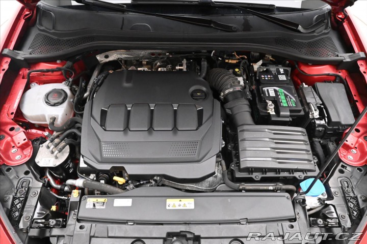 Seat Leon 2,0 TDI 110 KW DSG FR Zár 2022