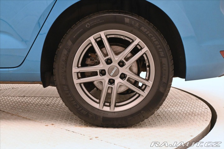 Volkswagen Touran 2,0 TDI 110KW DSG 7míst C 2022