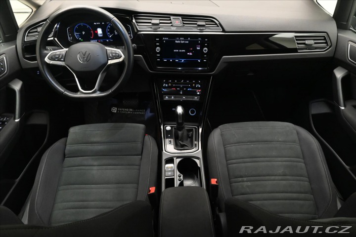 Volkswagen Touran 2,0 TDI 110KW DSG 7MÍST Z 2022