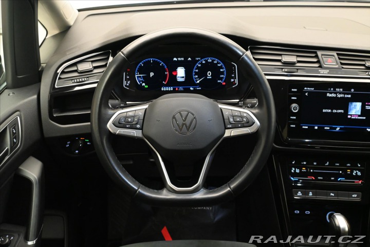 Volkswagen Touran 2,0 TDI 110KW DSG 7MÍST Z 2022