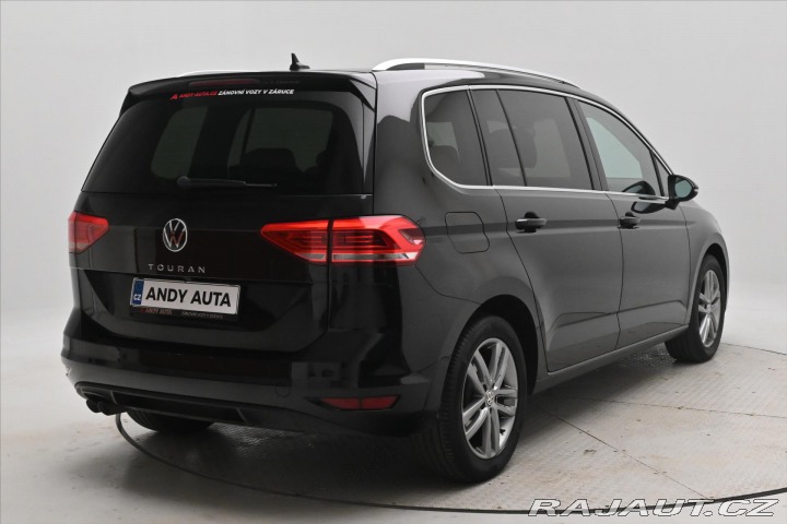 Volkswagen Touran 2,0 TDI 110KW DSG 7MÍST Z 2022