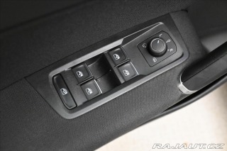 Volkswagen Touran 2,0 TDI 110KW DSG 7MÍST Z 2022