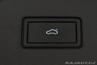 Volkswagen Touran 2,0 TDI 110KW DSG 7MÍST Z 2022