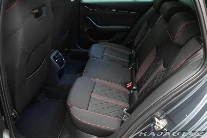 Škoda Octavia 1,4 TSI iV RS 180 kW DSG 2021