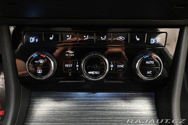 Škoda Superb 1,4 TSI iV 160 kW DSG Sty 2020