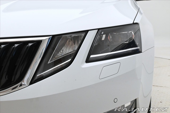 Škoda Octavia 2,0 TDI 110 KW DSG STYLE 2020