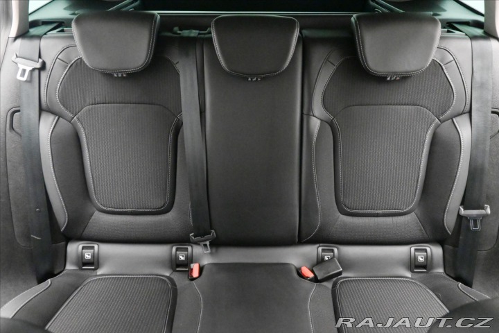 Renault Mégane 1,3 Tce 103 kW INTENS Zár 2022