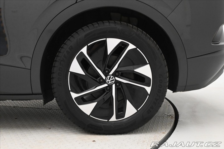 Volkswagen ID.4 150 kW 77kWh PRO SoH 92% 2021