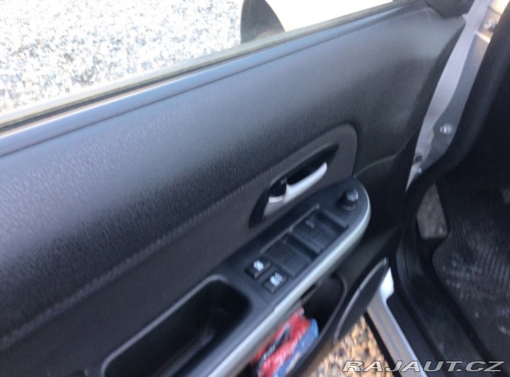 Suzuki Grand Vitara  2009