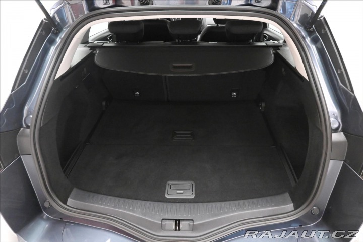 Renault Mégane 1,3 TCe 103 kW Full LED Z 2022