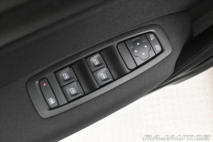 Renault Mégane 1,3 TCe 103 kW Full LED Z 2022