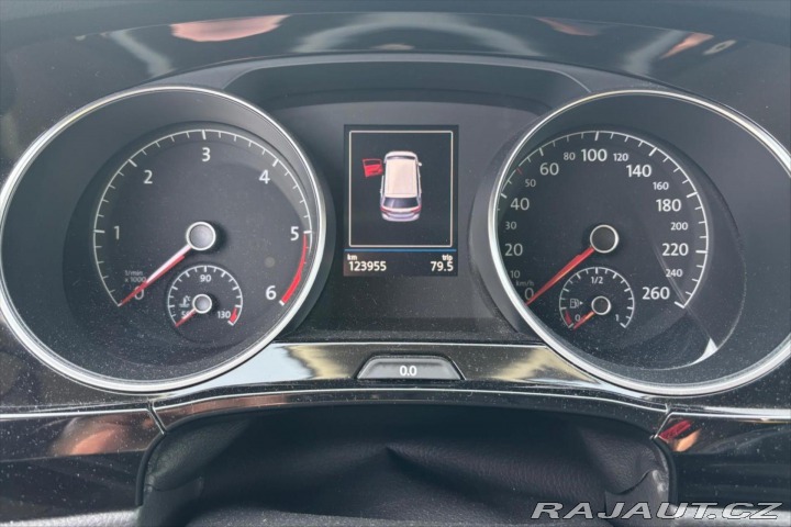 Volkswagen Touran 2,0 TDI 110 kW DSG 7míst 2020
