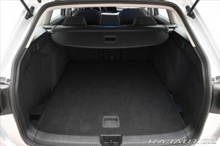 Volkswagen Golf 2,0 TDI 85 kW DSG Life Zá 2022