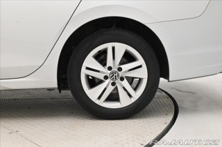 Volkswagen Golf 2,0 TDI 85 kW DSG Life Zá 2022