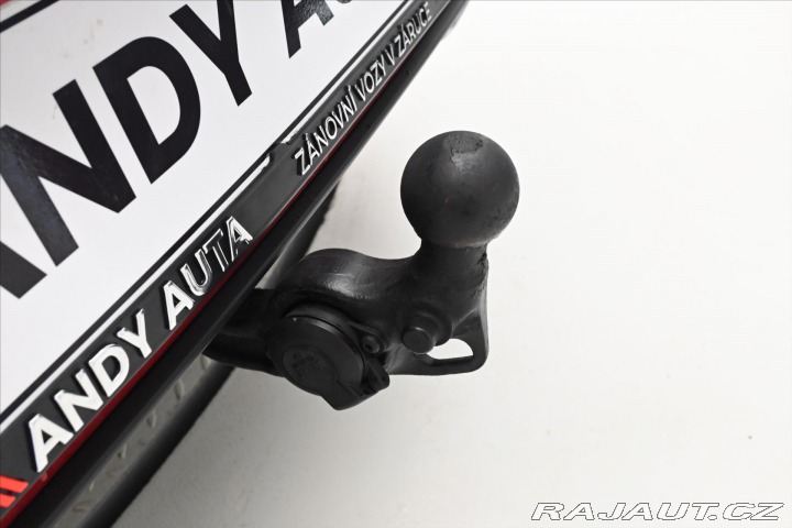 Seat Leon 2,0 TDI 110 kW DSG FR Zár 2022